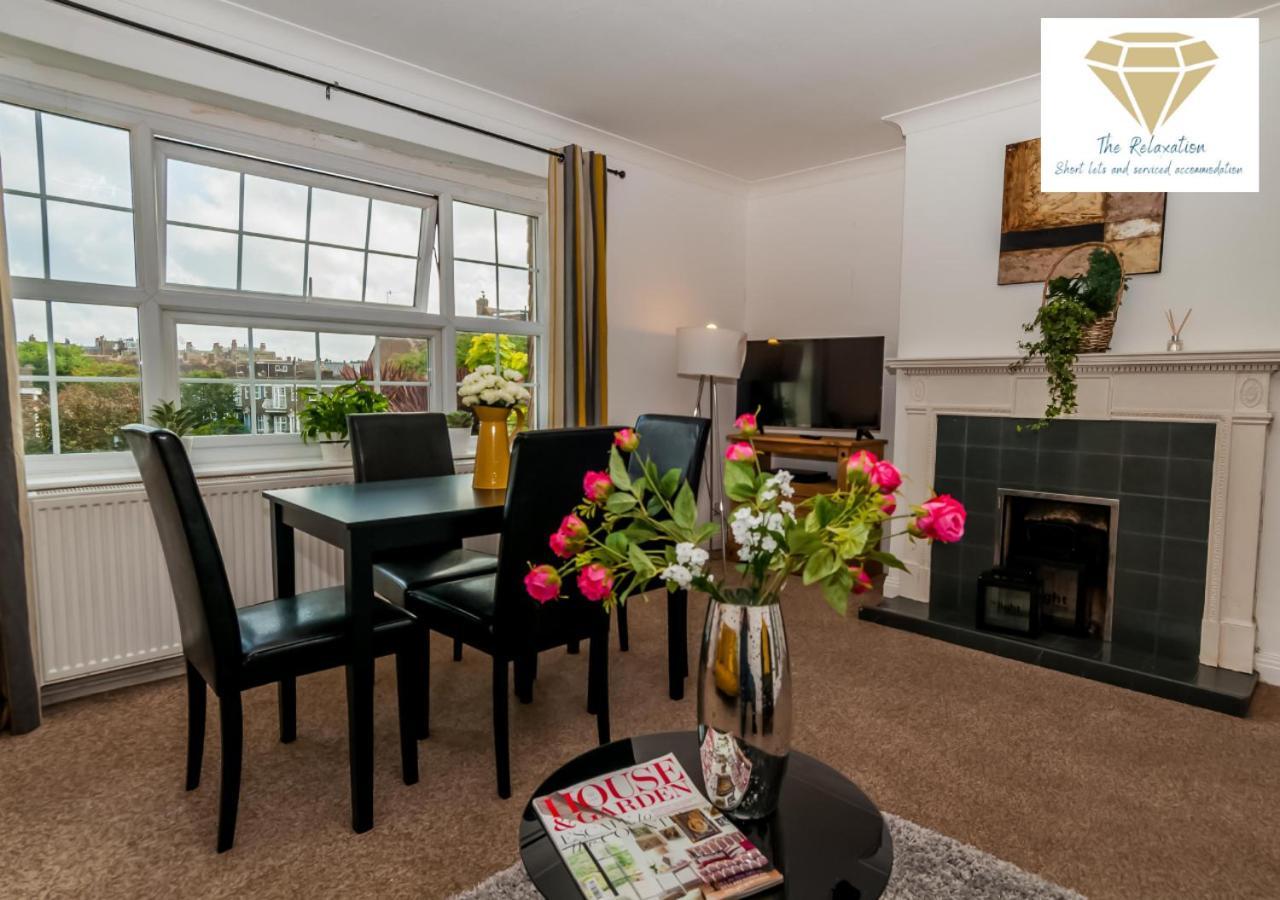 2 Bed Apartment-5 Guests - Business-Relocation-Parking - The Brighton Short Stay & Serviced Apartments Exterior foto
