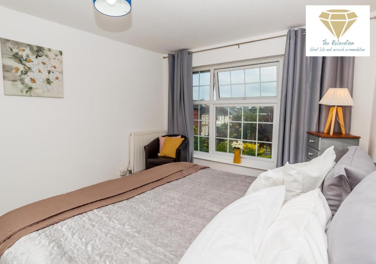 2 Bed Apartment-5 Guests - Business-Relocation-Parking - The Brighton Short Stay & Serviced Apartments Exterior foto